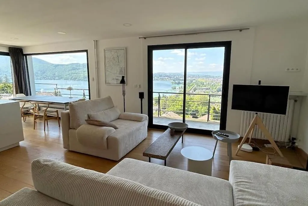 Grand Appartement T4, Vue Unique Lac, Terrasse Et Spa Annecy Apartment