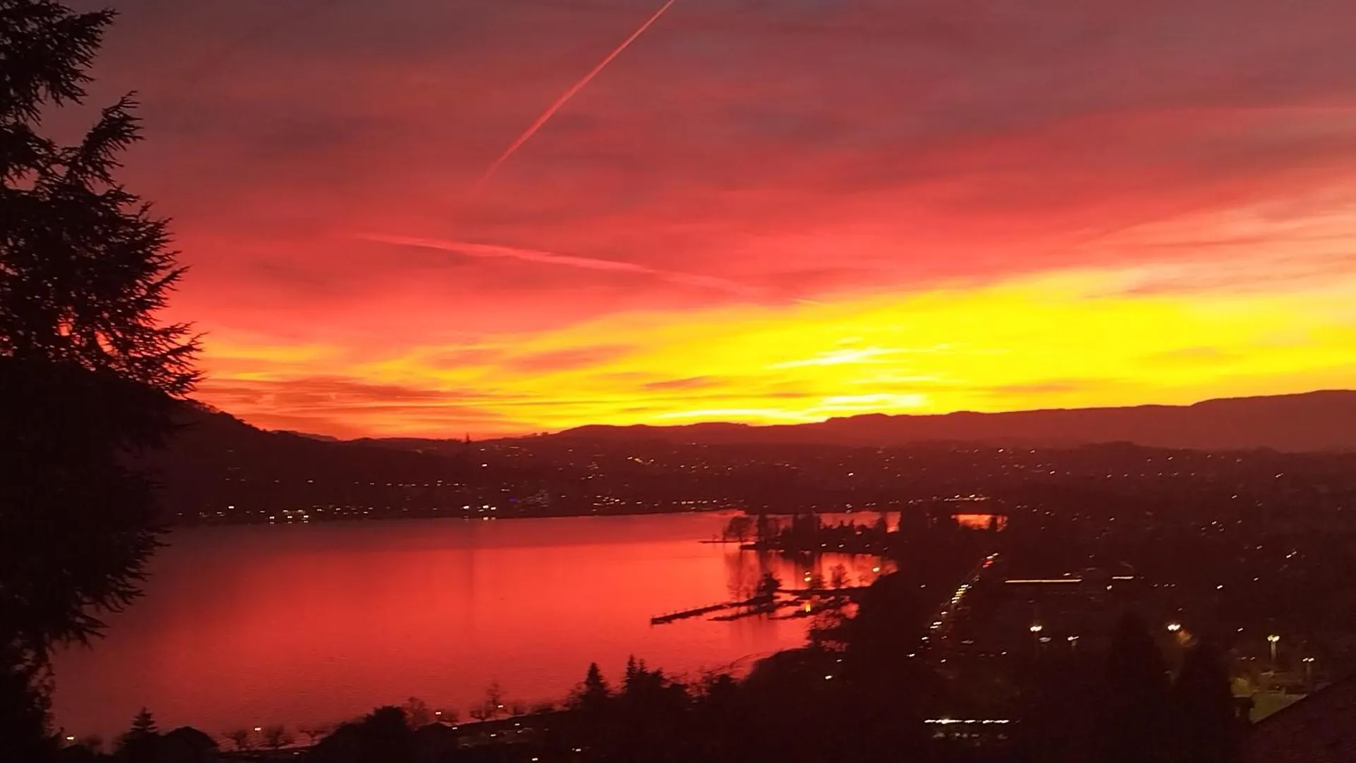 Grand Appartement T4, Vue Unique Lac, Terrasse Et Spa Annecy France